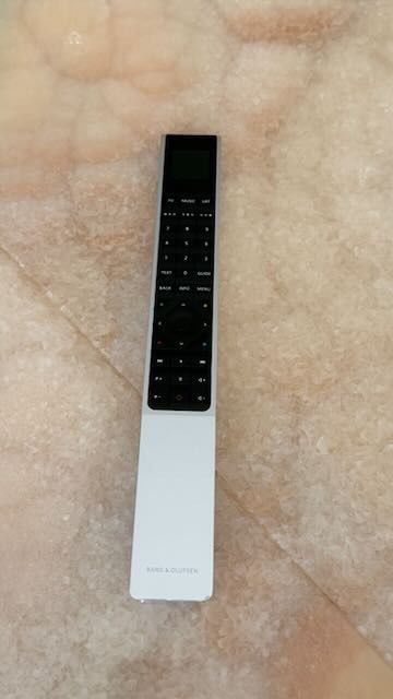 Bang & Olufsen Home Cinema: Bang & Olufsen BeoSystem 4 AV-Prozessor inkl. BeoRemote One – Usato da Zürich venduto da sr.zurich 1