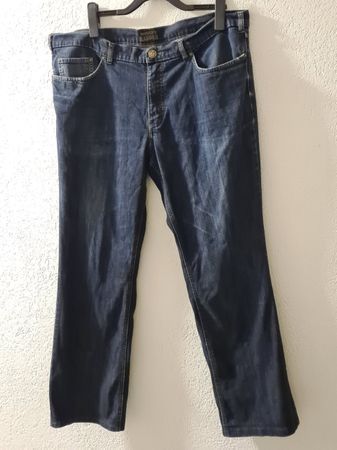 Vintage Herren-Jeans von PADDOCS RANGERS Grösse 54-56