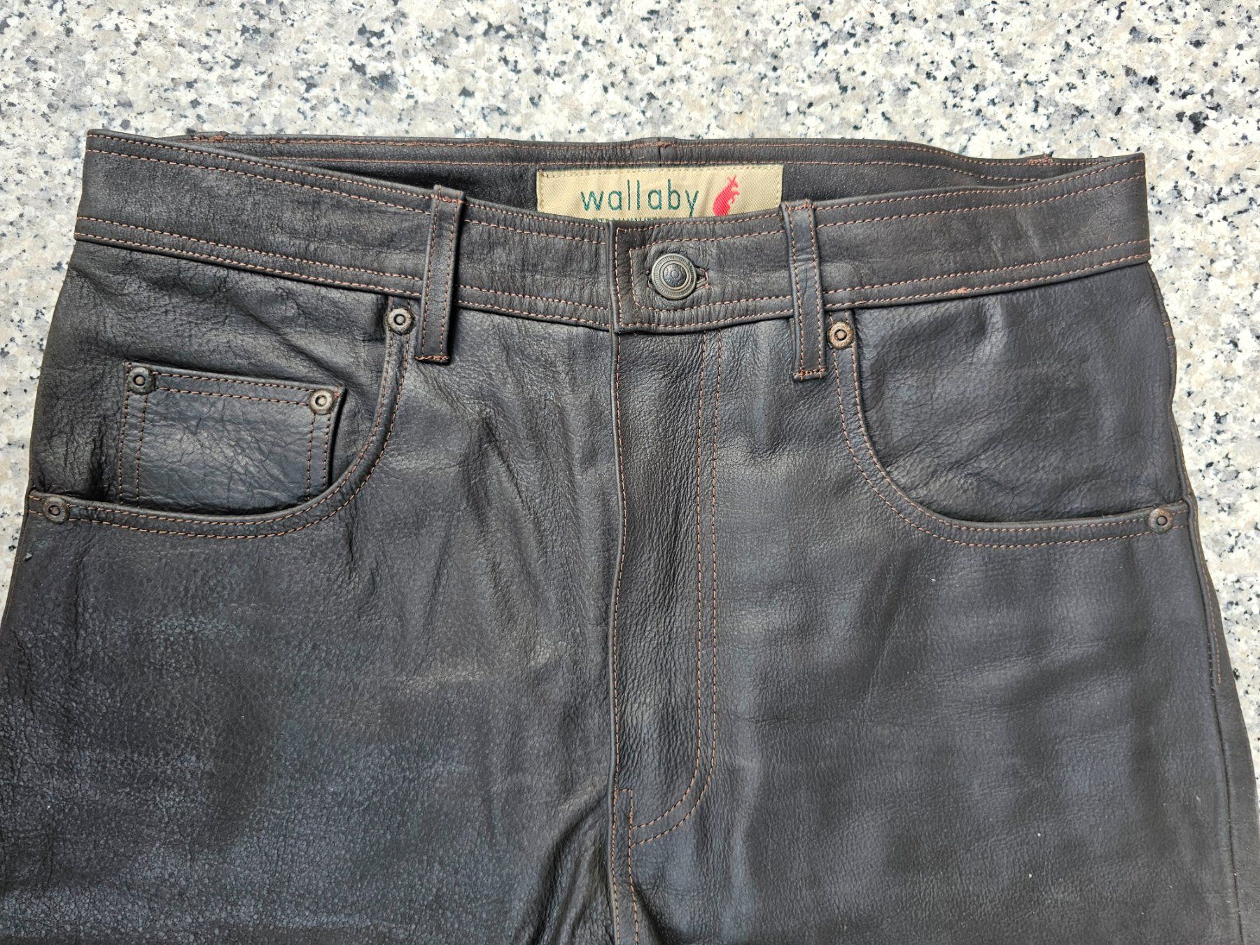 Pantaloni: Lederhose Wallaby Grösse 32 – Nuovo (secondo la descrizione) da Münchenbuchsee venduto da pisa87 3