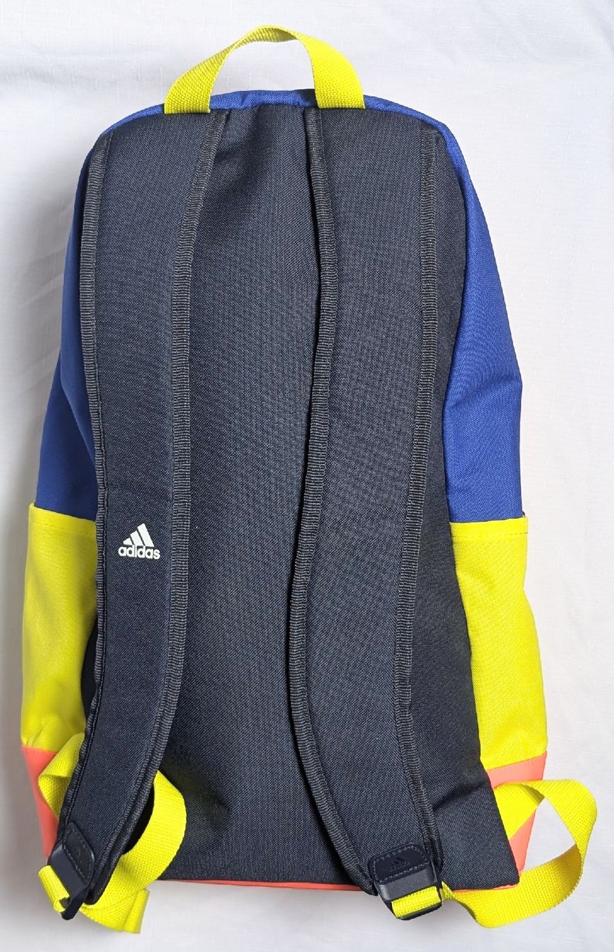 Adidas Zaini: Adidas Classic Rucksack 24l – Nuovo (secondo la descrizione) da Wängi venduto da ABIZONE-86 1
