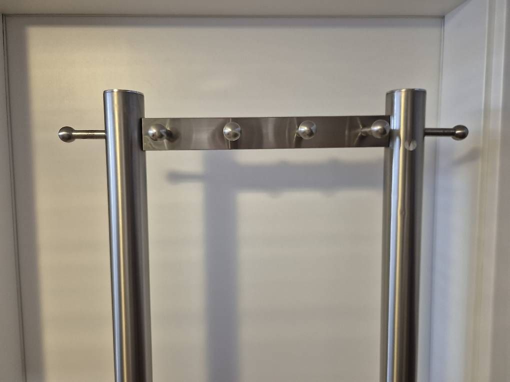 Guardaroba: Garderobe – Usato da Koppigen venduto da abu_5syv 3