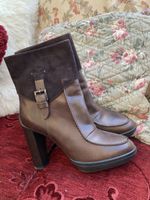Bottines Tod’s élégantes en cuir brun, T40