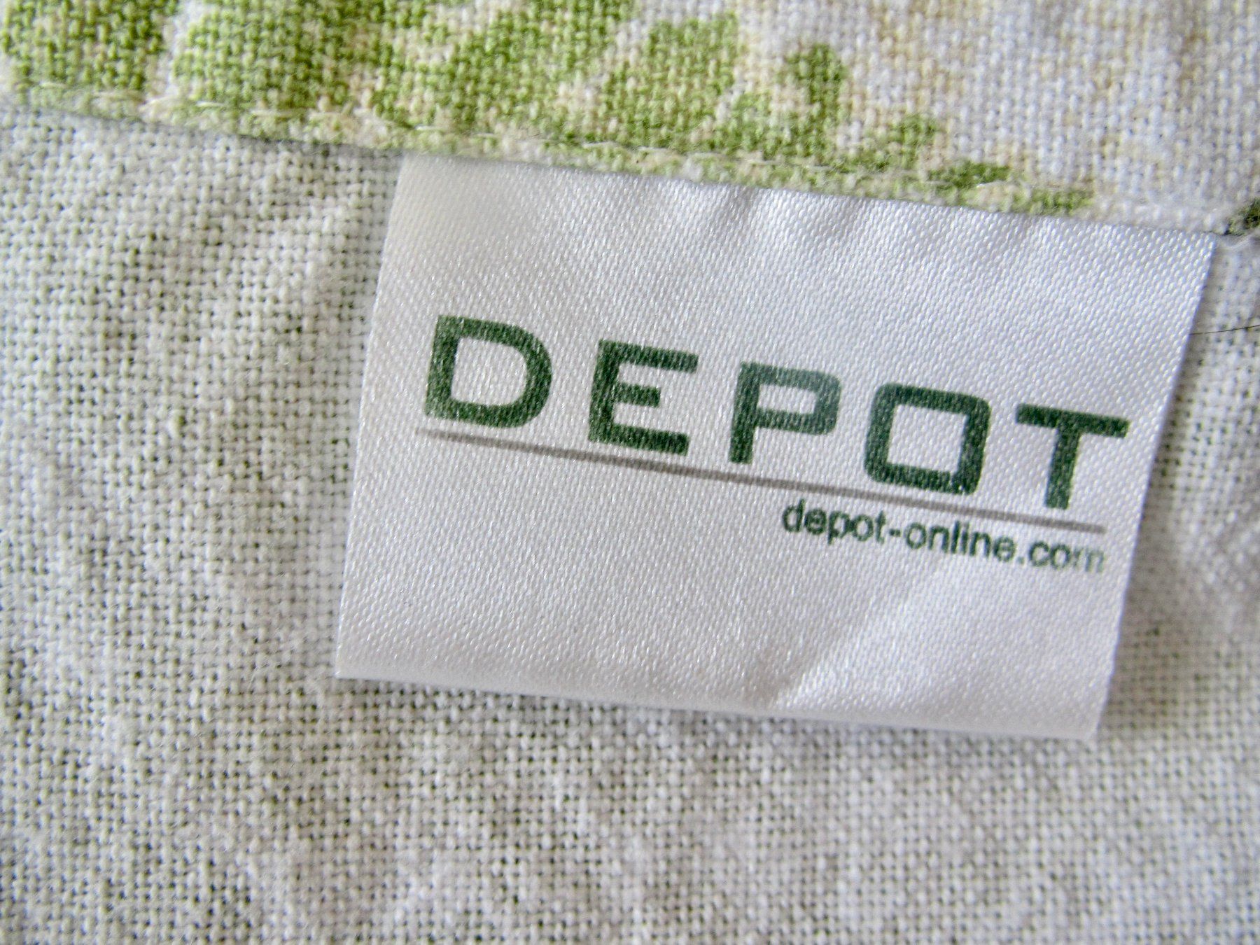 Altra biancheria da tavola: PASSAGE DE TABLE DEPOT – Usato da Murten venduto da Selliot 3