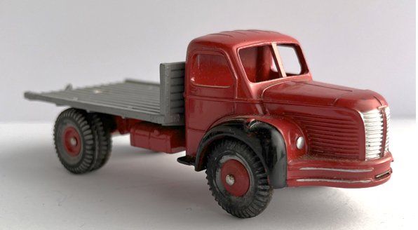 Camion Berliet avec container – Dinky Toys Meccano Vintage - Collection
