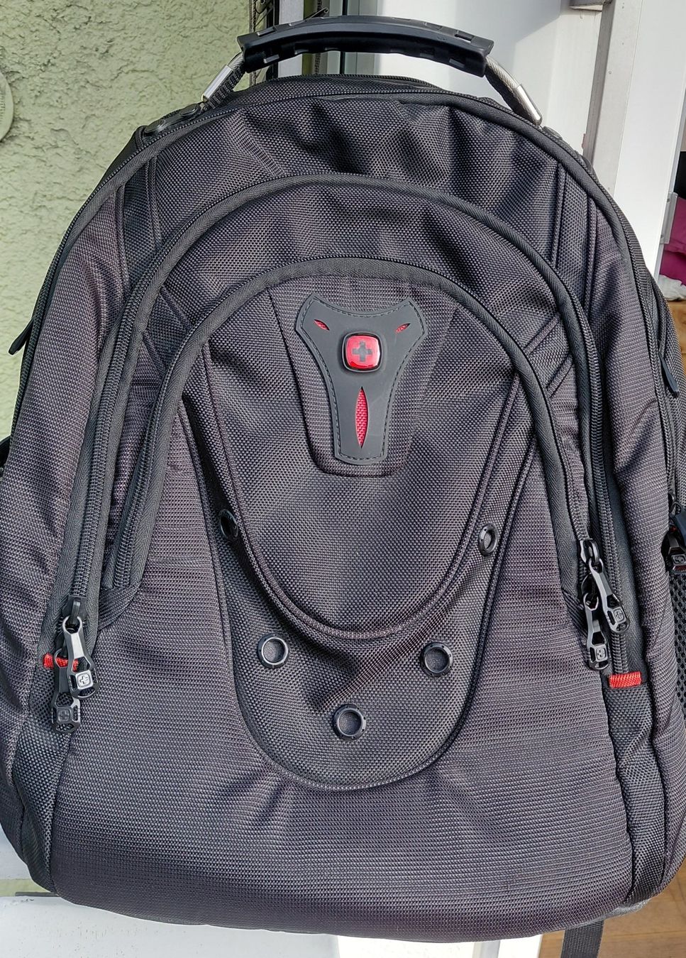 Wenger Zaini: Wenger Rucksack – Usato da Zürich venduto da ewka
