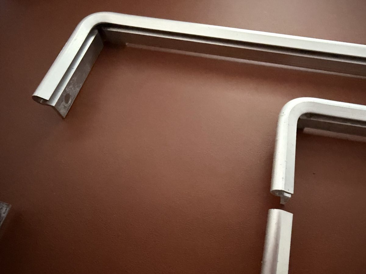 Tutti pezzi di ricambio auto: Halter Nummernschildhalter aus Aluminium – Nuovo (secondo la descrizione) da Pfäffikon SZ venduto da vis_hg9h 3