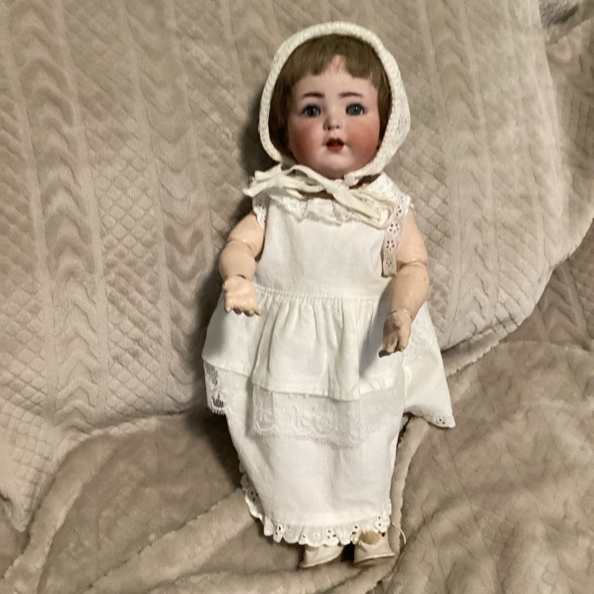 Bambole: ANTIKE PUPPE  UM 1910 – Usato da Münchenstein venduto da NoSu98