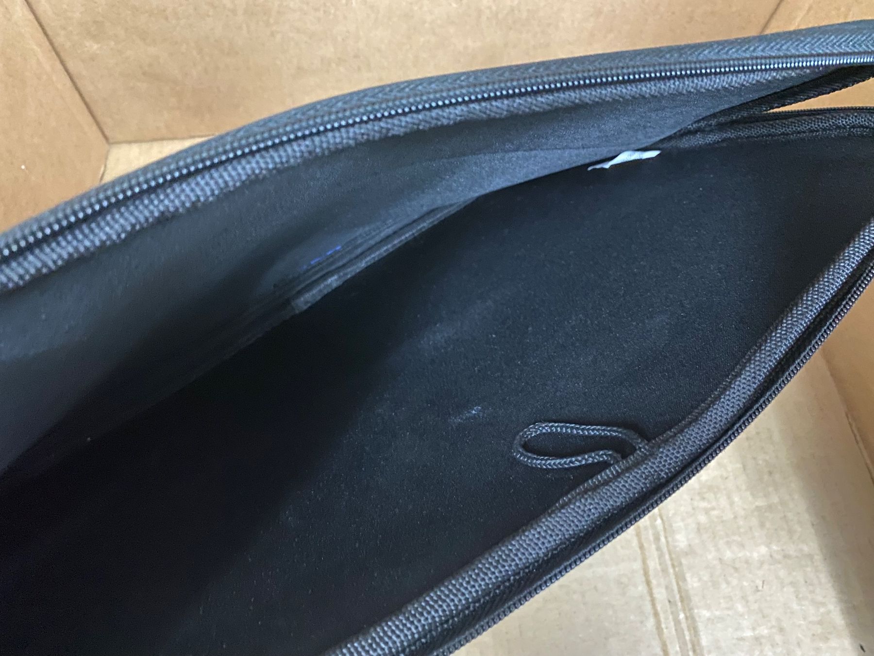 Hama Borse: Hama Notebook Tasche / Seevle – Usato da Eschlikon TG venduto da ArtRec 2