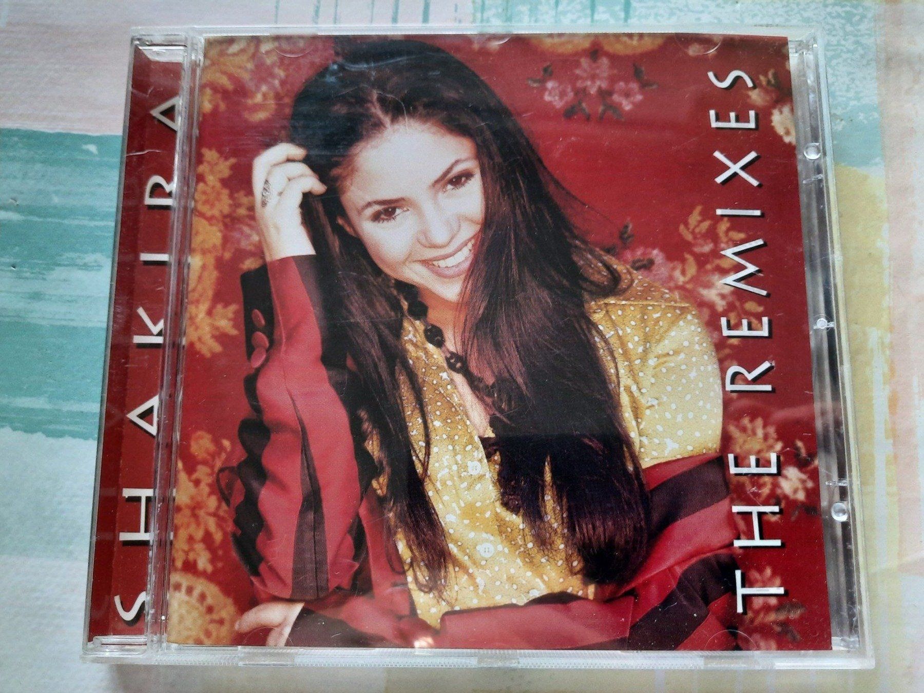 CDs: CD Shakira - The Remixes – Gebraucht aus Pully von bro_n52j
