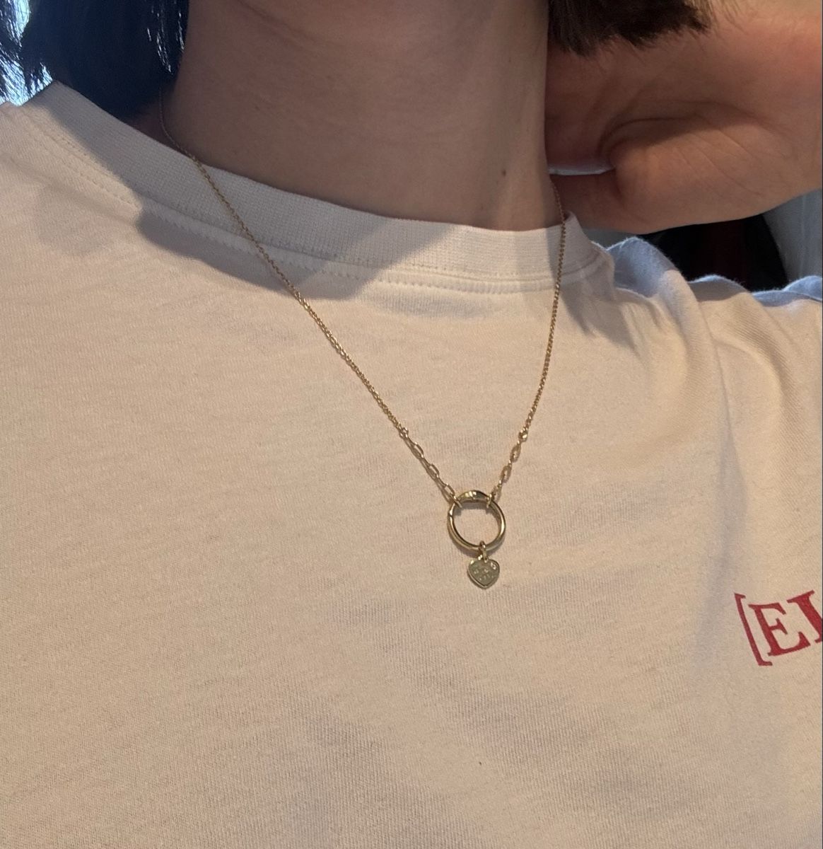 Amor Catenine: collier AMOR avec pendentif cœur – Usato da Tavannes venduto da callie.mcli