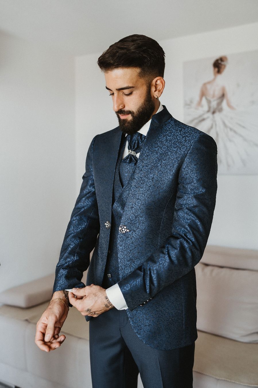 Completi, tute sportive e funzionali: Hochzeitsanzug Luigi Bianchi Cerimonia neuwertig – Nuovo (secondo la descrizione) da Zug venduto da NinoCarrano