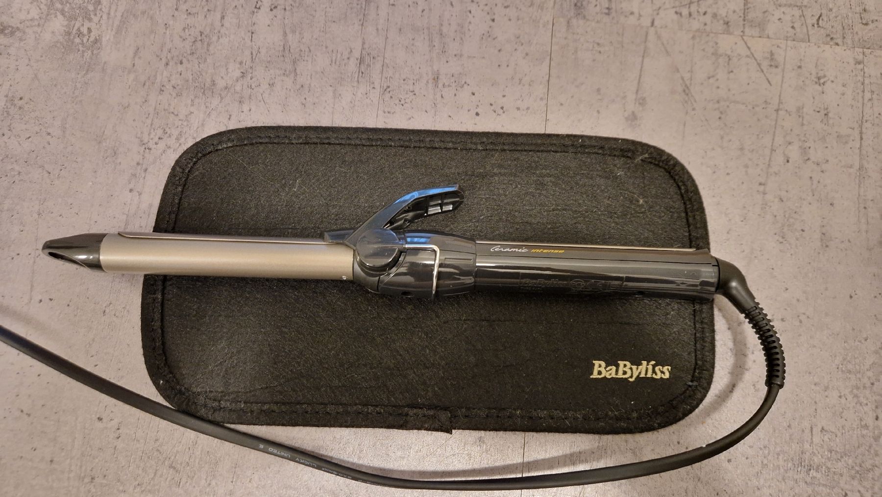 BaByliss Fers à boucler & lisser: Babyliss Lockenstab – D'occasion à Sursee par celevanessa