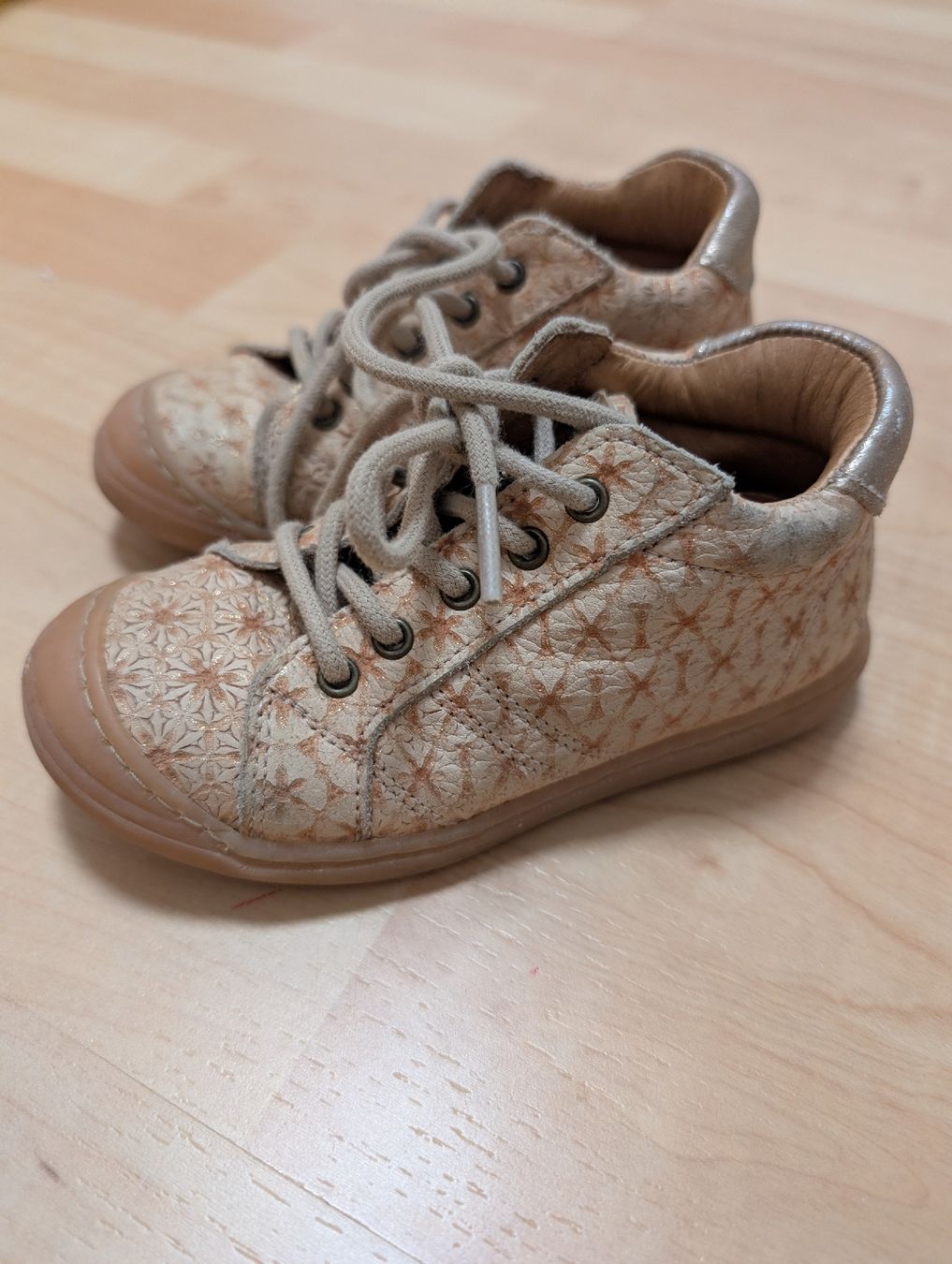 Bisgaard Scarpe per ragazzi: Bisgaard Schuhe in Grösse 25 – Usato da Riedholz venduto da sim_6jpb