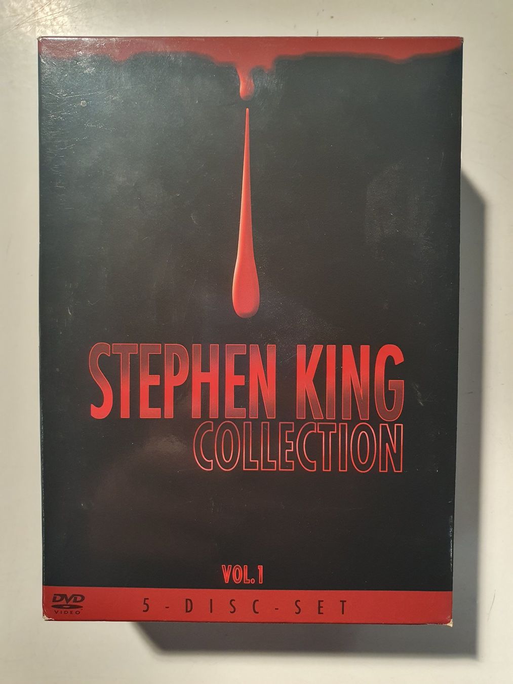 Tutti i DVDs: DVD Set Stephen King Vo. 1 – Usato da Zürich venduto da loosebone