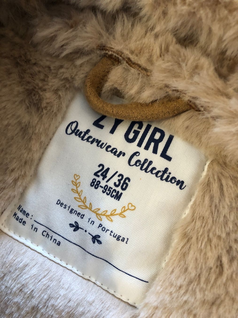 Giacche & Cappotti: Cute winter jacket 2-3Yrs – Nuovo (secondo la descrizione) da Brugg AG venduto da Magna3 3