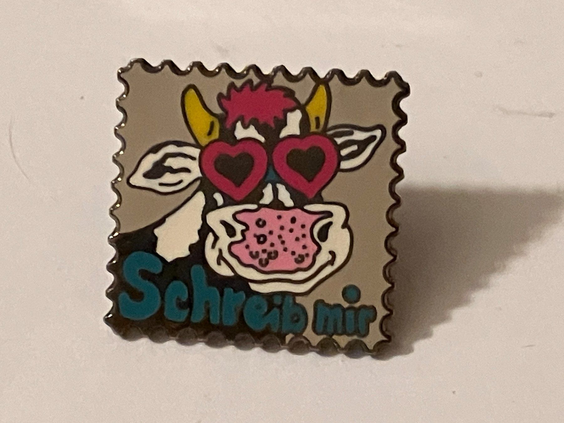 Placchette & Badge: 1 Pin Schreib mir - Briefmarke – Usato da Basel venduto da djwwpp
