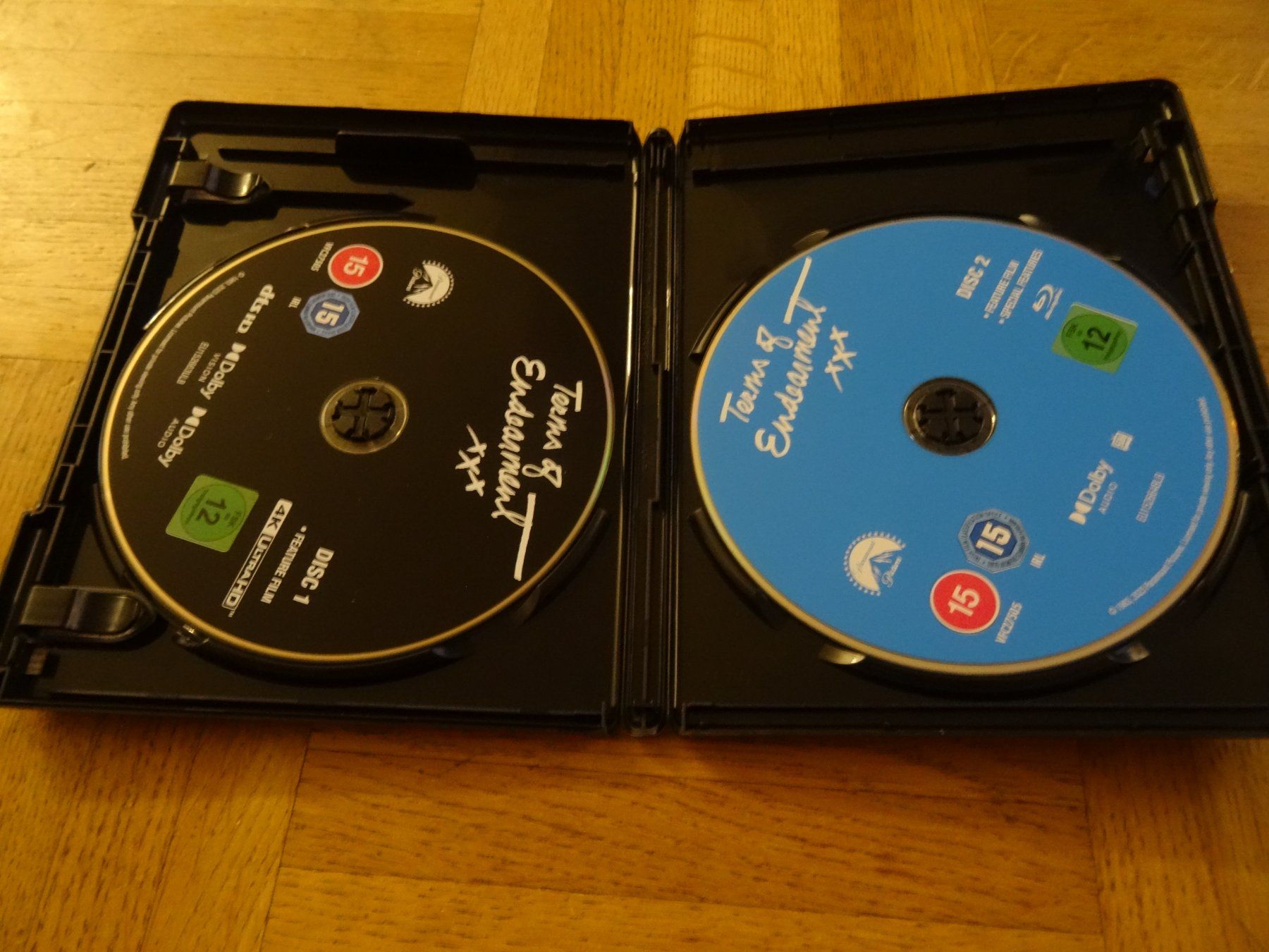 Tutti i DVDs: Zeit der Zärtlichkeit 4K ULTRA UHD Blu-ray – Usato da Olten venduto da Disc-Verkauf 1