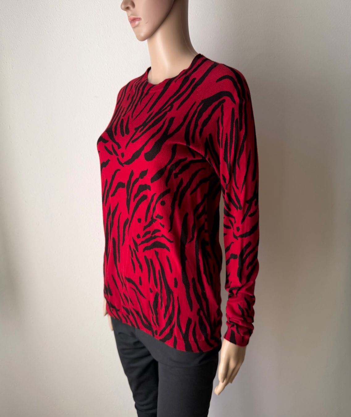 Maglioni & Felpe: roter WHISTLES Pullover mit Zebramuster ❤️ – Usato da zürich venduto da vintage12 3