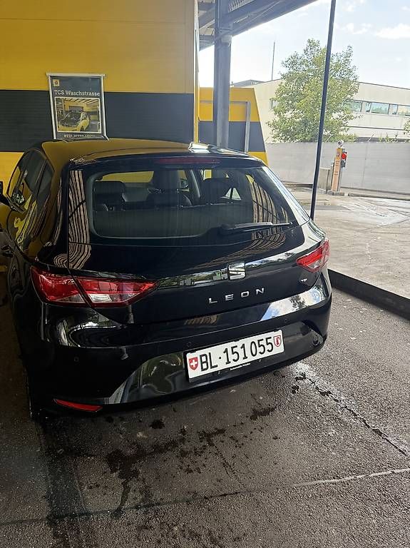 Autos: Seat Leon 1.2 TSI – D'occasion à Zunzgen par ala_q9s5 1