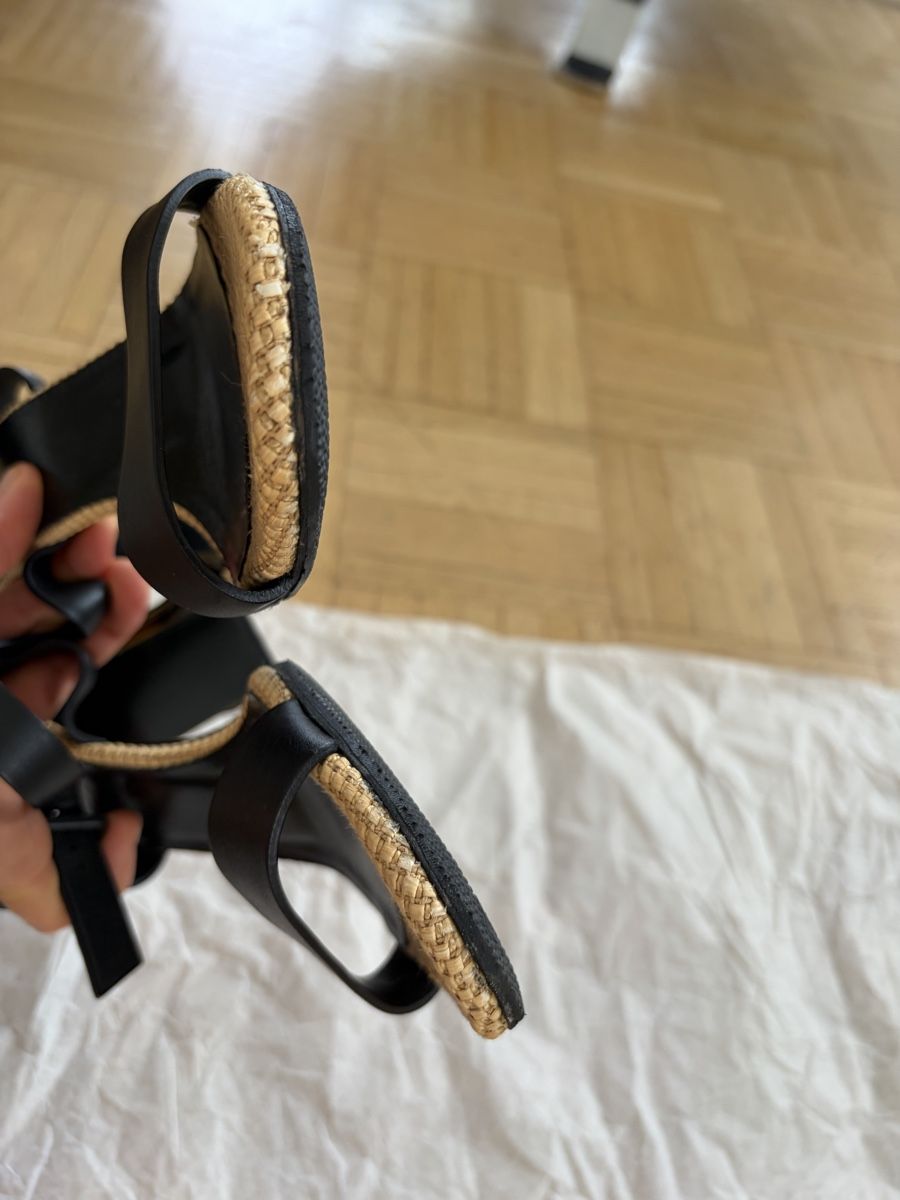 Gucci Scarpe da donna: New Gucci sandals 38 – Nuovo (secondo la descrizione) da Baar venduto da ViennaG 7