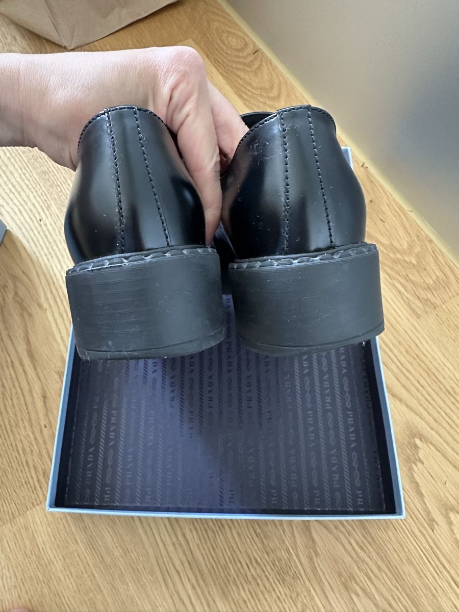 Prada Scarpe da donna: Prada Loafer – Usato da Neuhausen venduto da ann_t9kn 3
