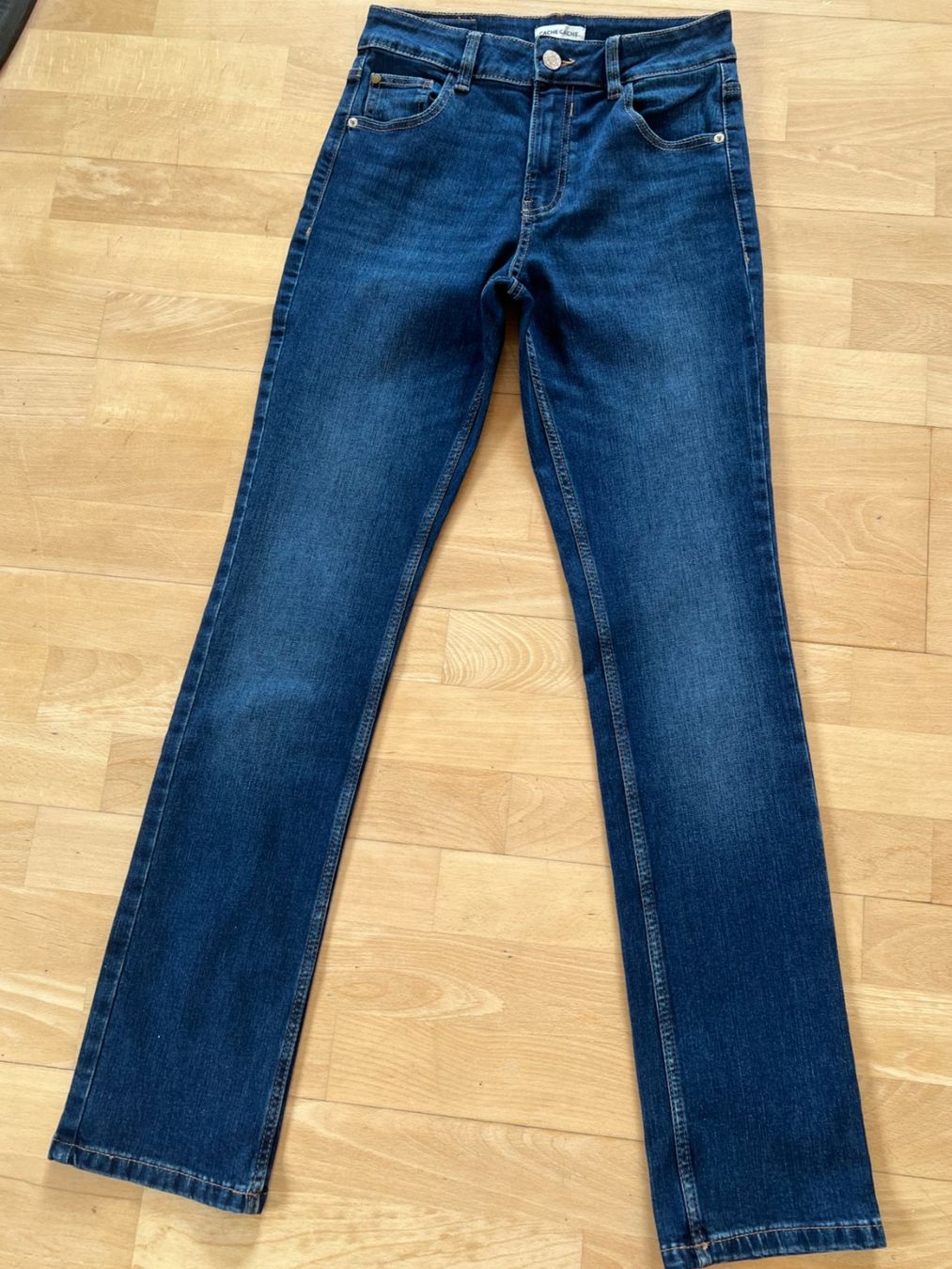 Jeans: Cache Cache Damen Jeans Hose in Gr. 36/38, Blau – Usato da Worb venduto da farben20zauber