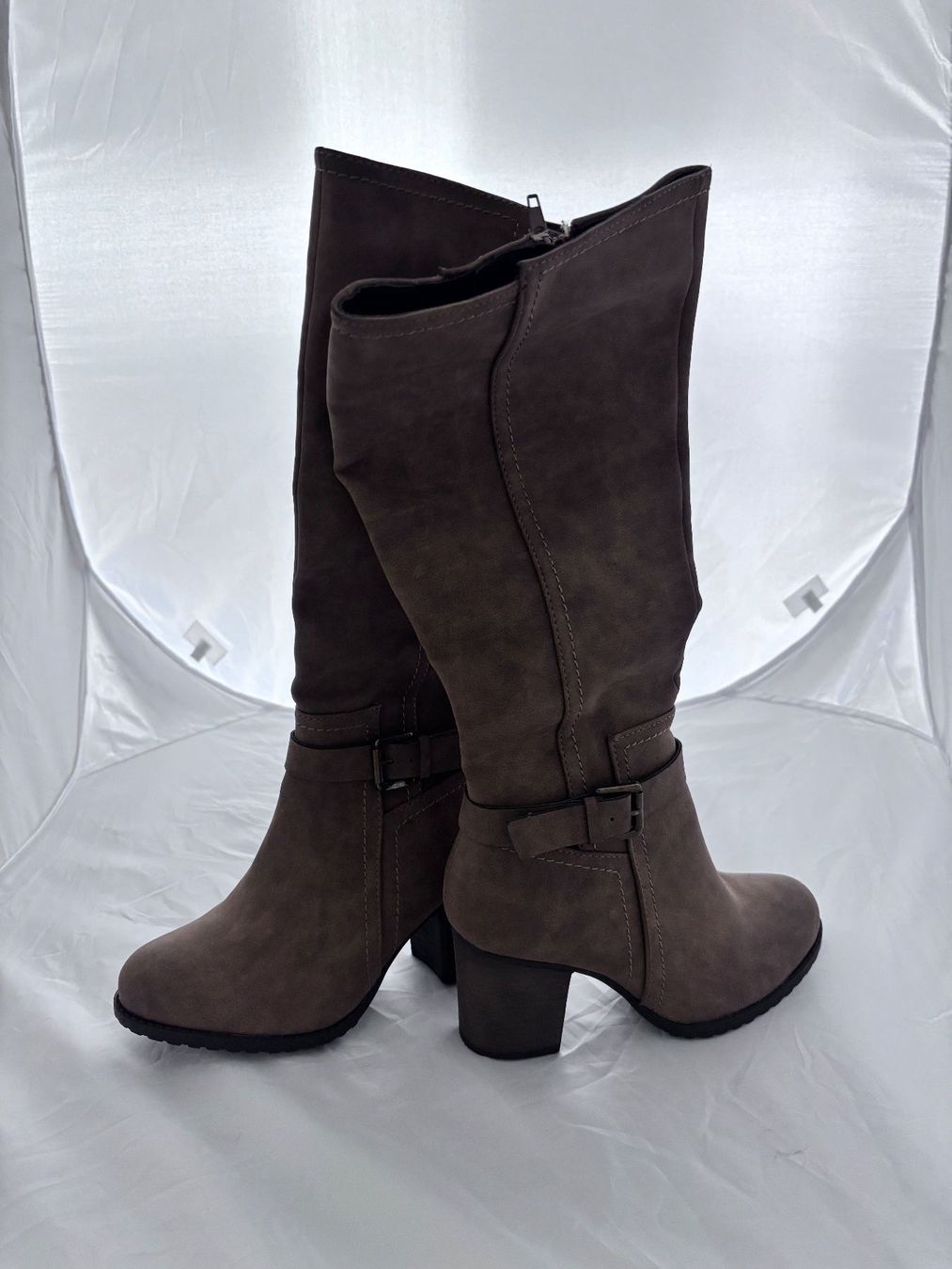 Scarpe da donna: Damen Stiefel – Nuovo (secondo la descrizione) da uster venduto da Torete 1