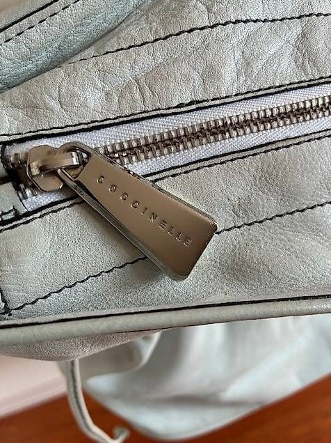 Coccinelle Borse da donna: Damen-Handtasche Coccinelle – Usato da Aeugst am Albis venduto da Juwelier46 2