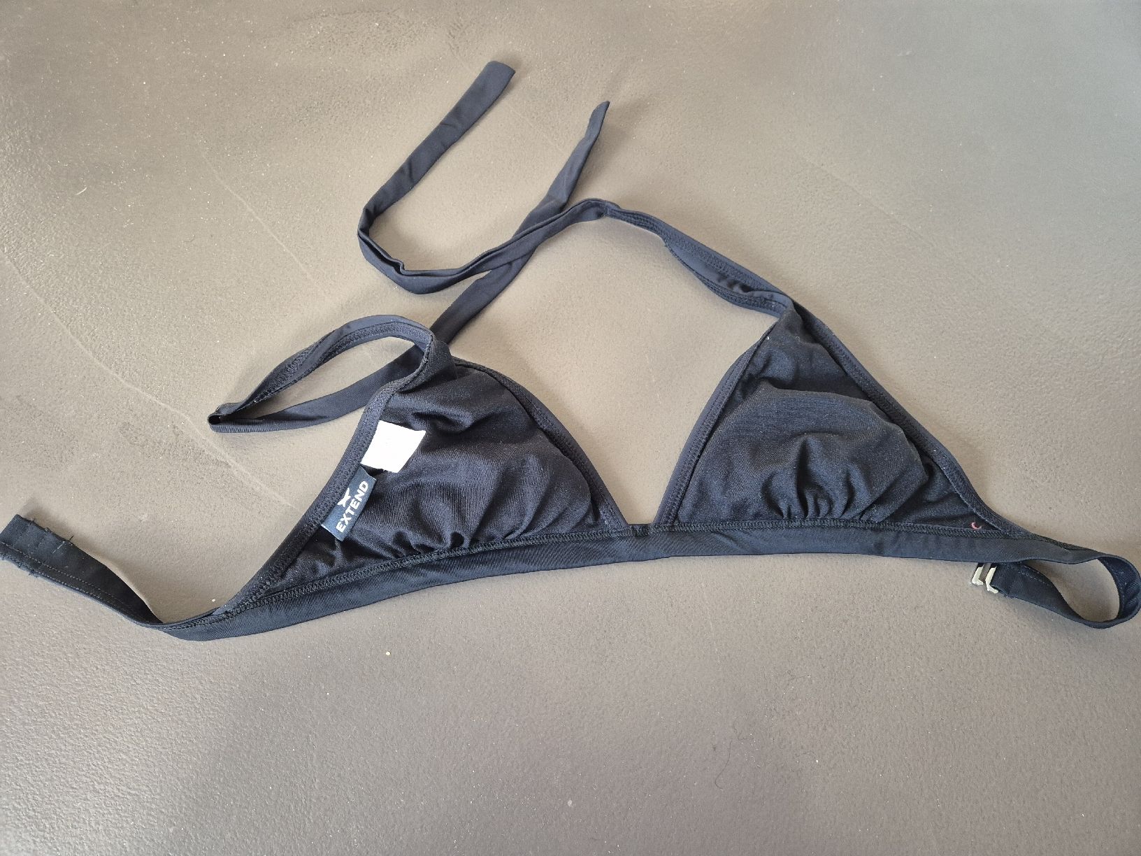 Badekleider & Bikinis: Bikinioberteil schwarz, 36B, EXTEND – Gebraucht aus Steffisburg von Dali5 2