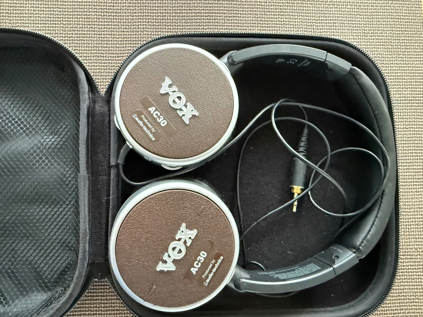 Boss Musikinstrumente: VOX AC30 Kopfhörer – Gebraucht aus Köniz von cone_cry 1