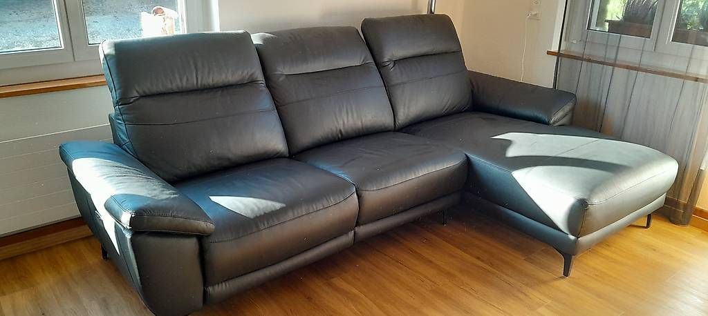 Sofas: Sofa echtleder – Gebraucht aus Magden von stolzfamily