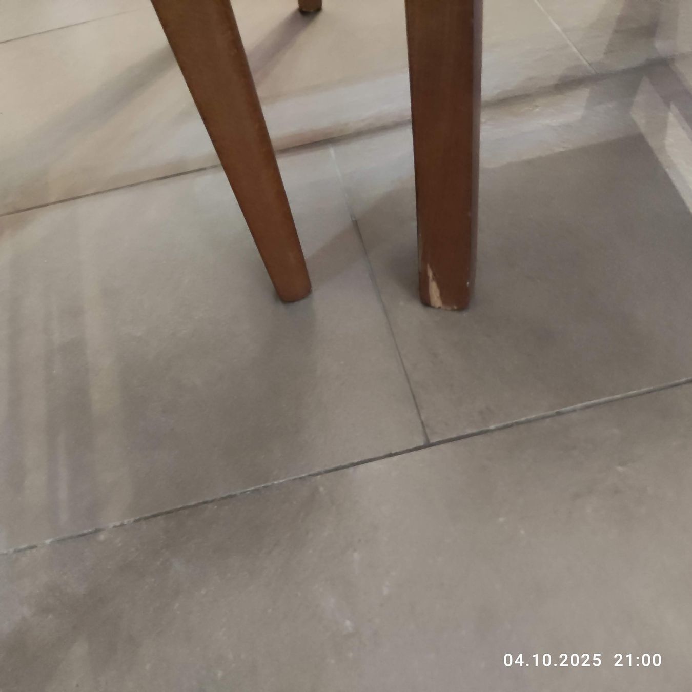 Chaises: Stühle 4 stk – Neuf (Voir description) à Altstätten SG par wku_yqx8 8