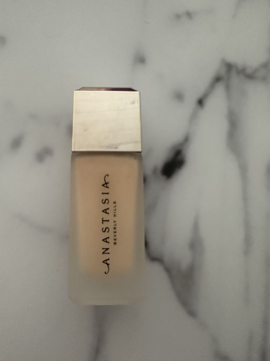 Anastasia Beverly Hills Make-up: Anastasia Beberly Hills impeccable blurring 0CR – Neu (gemäss Beschreibung) aus Courgevaux von missceline5