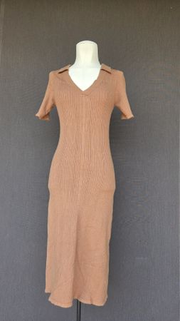Rippstrick Kleid von Fashion Union in S
