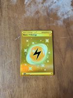 Carte Pokémon Énergie Basique Or 257/198 bon état