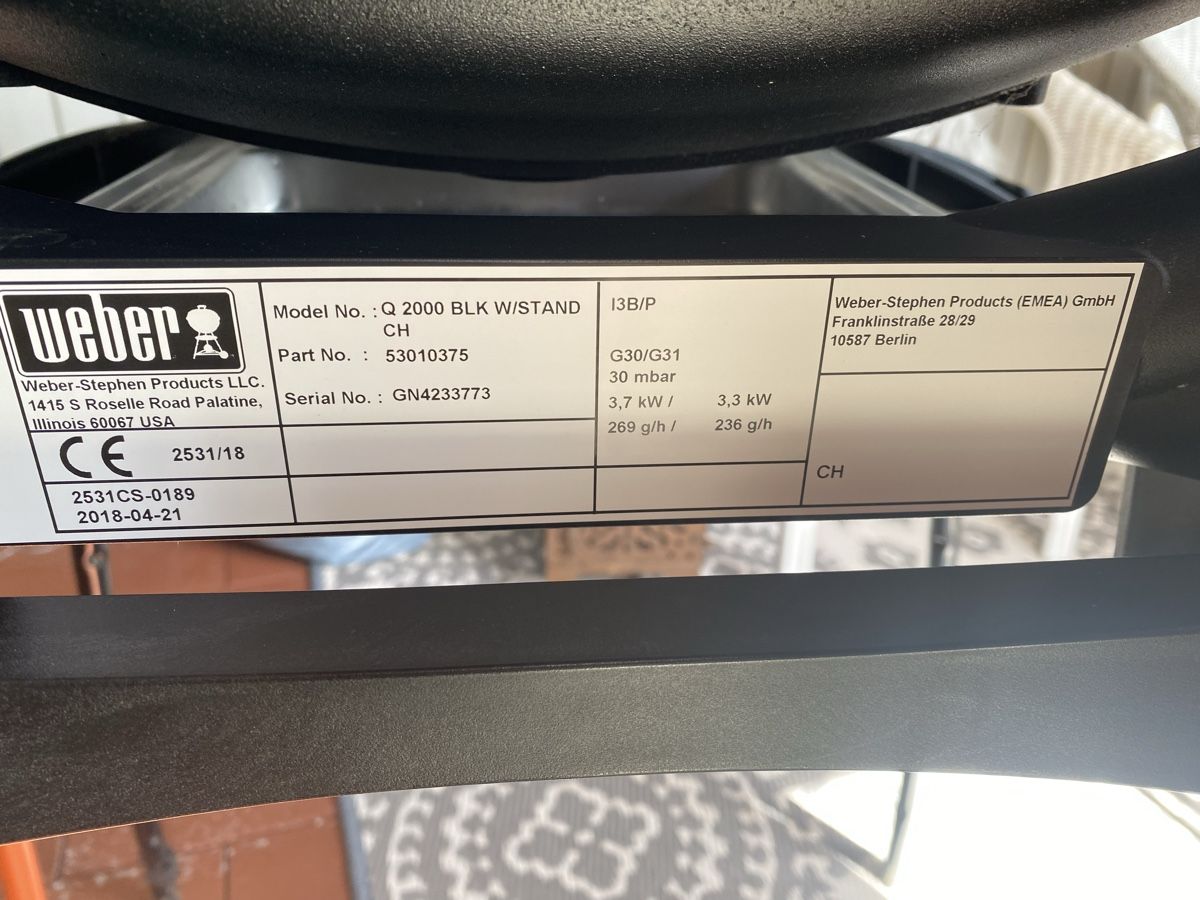 Griglie: Weber Gasgrill Q2000 BLK – Usato da Brugg AG venduto da Honeybee6 6