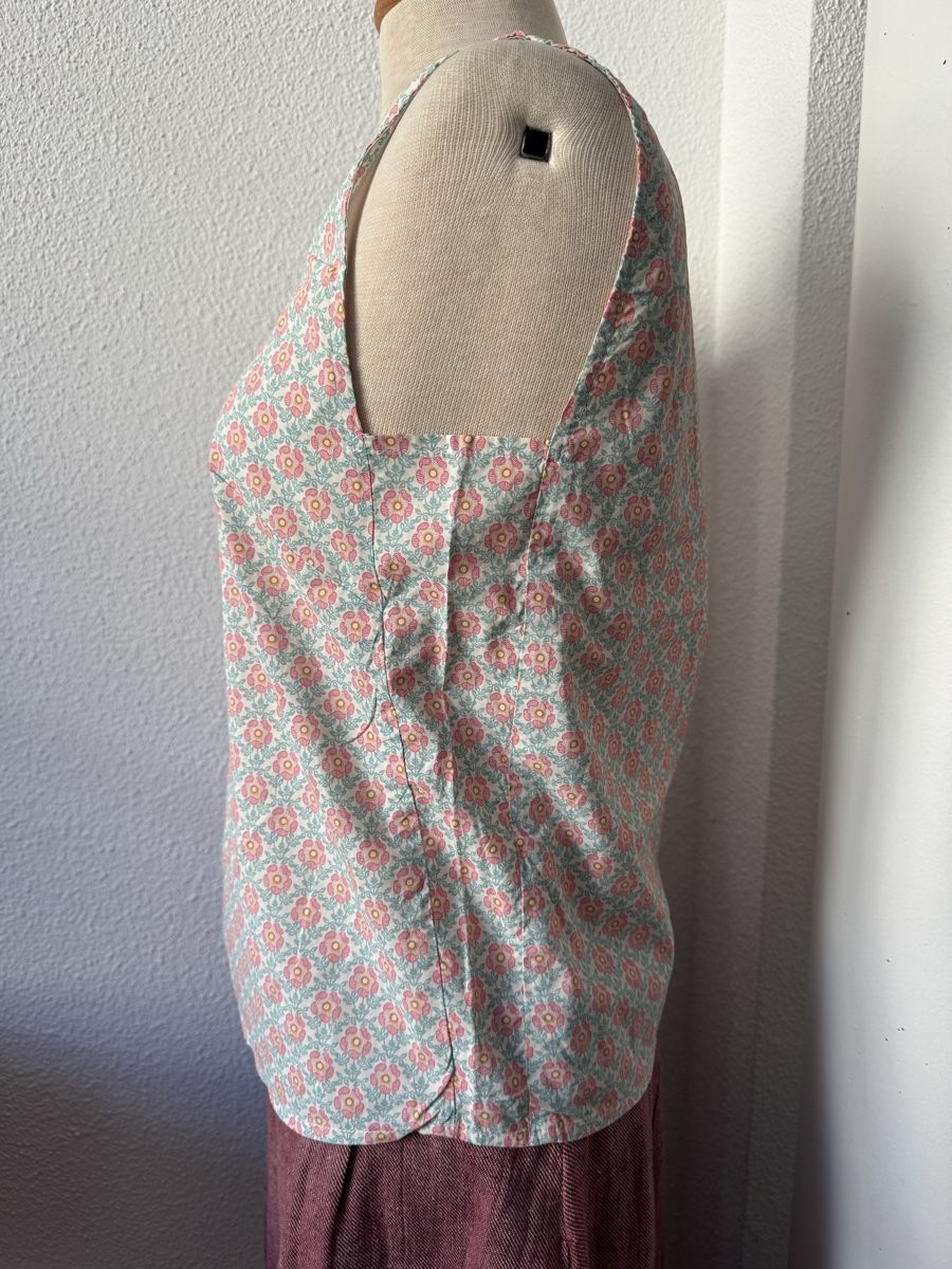 Tops: Top Collection 66, taille 36, fleuri, coton, made in CH – Neu (gemäss Beschreibung) aus Morges von sandy069 1
