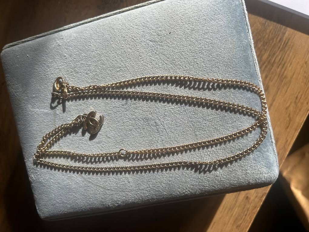 Chanel Colliers: echte Chanelkette, gebraucht – D'occasion à Bern par michellemias