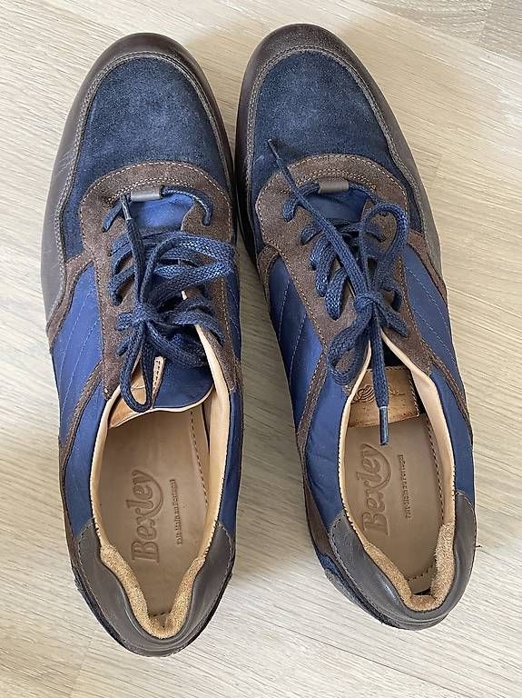 Scarpe da uomo: Baskets en cuir taille 44 – Usato da La Tour-de-Peilz venduto da K_L 3