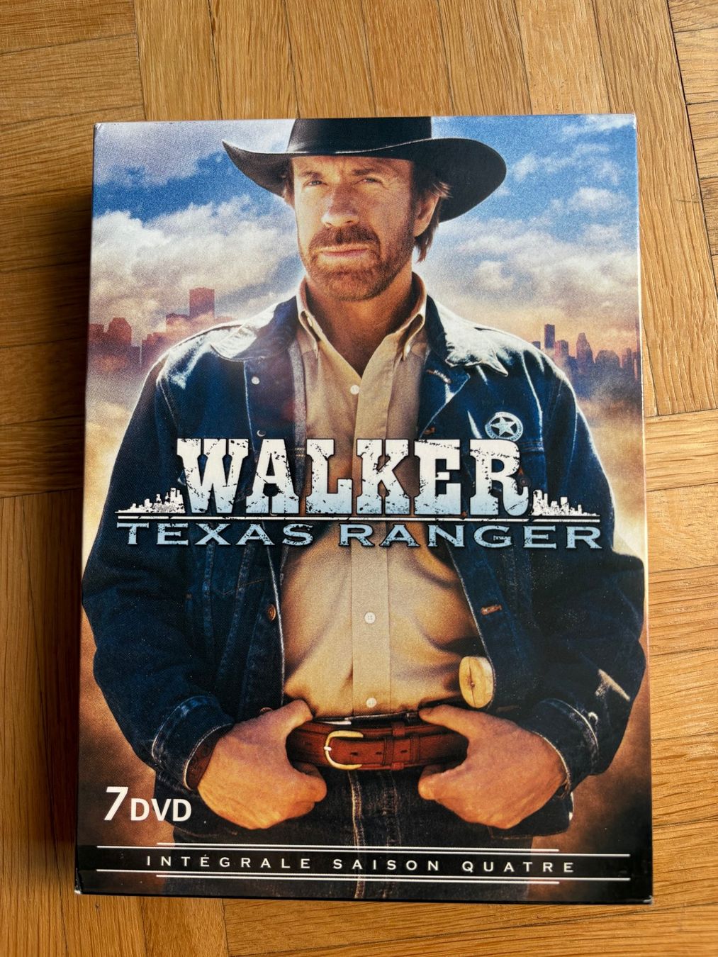 Alle DVDs: Walker, Texas Ranger - Intégrale Saison Quatre - DVD – Gebraucht aus Zürich von Malcom