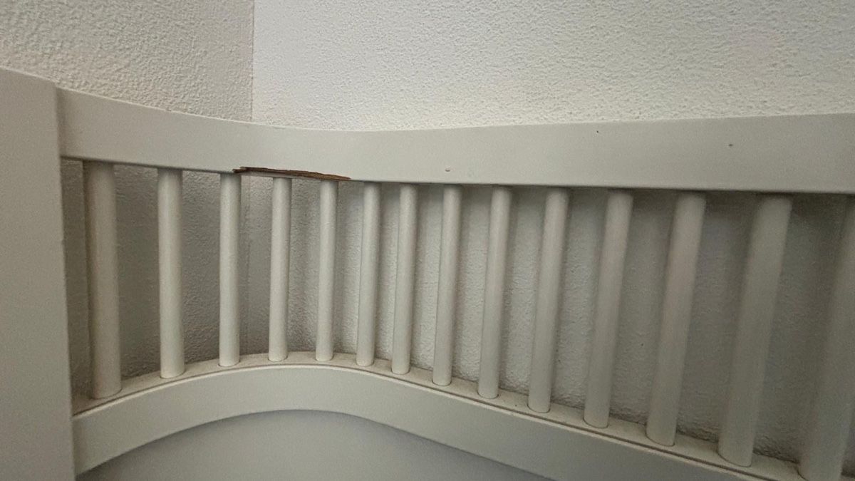 Lits: Babybett mitwachsend – D'occasion à Niederurnen par detail86 1