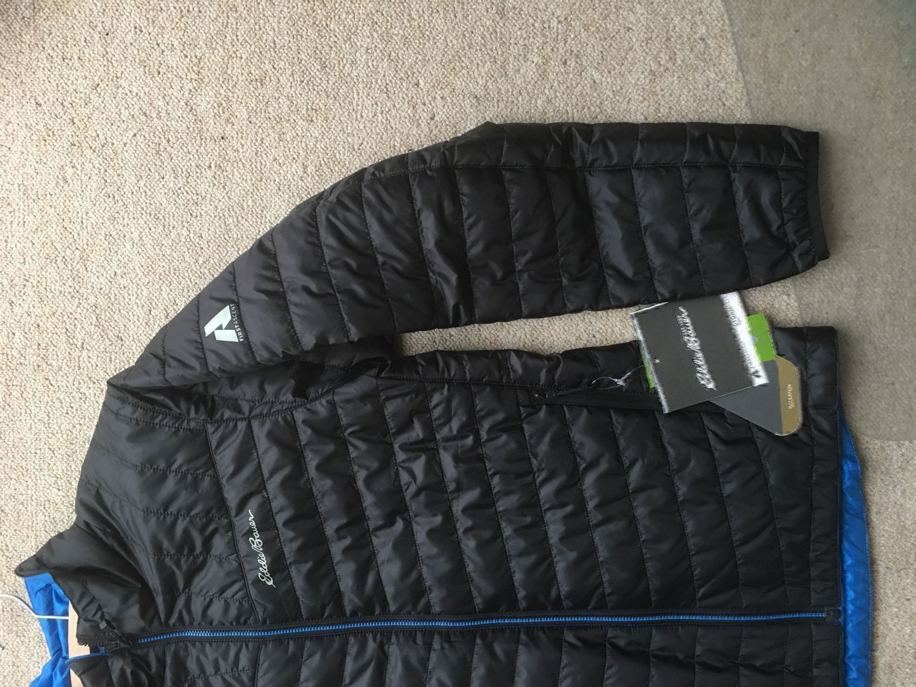 Giacche: *First Ascent Jacke / Winterjacke, Gr. S – Nuovo e nell'imballaggio originale da Davos Platz venduto da cilgia08 3