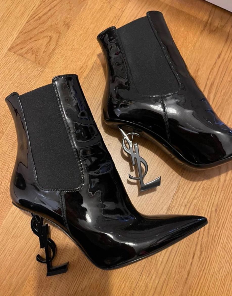 Saint Laurent Scarpe da donna: Bottines YSL Opyum, talon logo, comme neuve, taille – Usato da Lausanne venduto da Christinaki 1