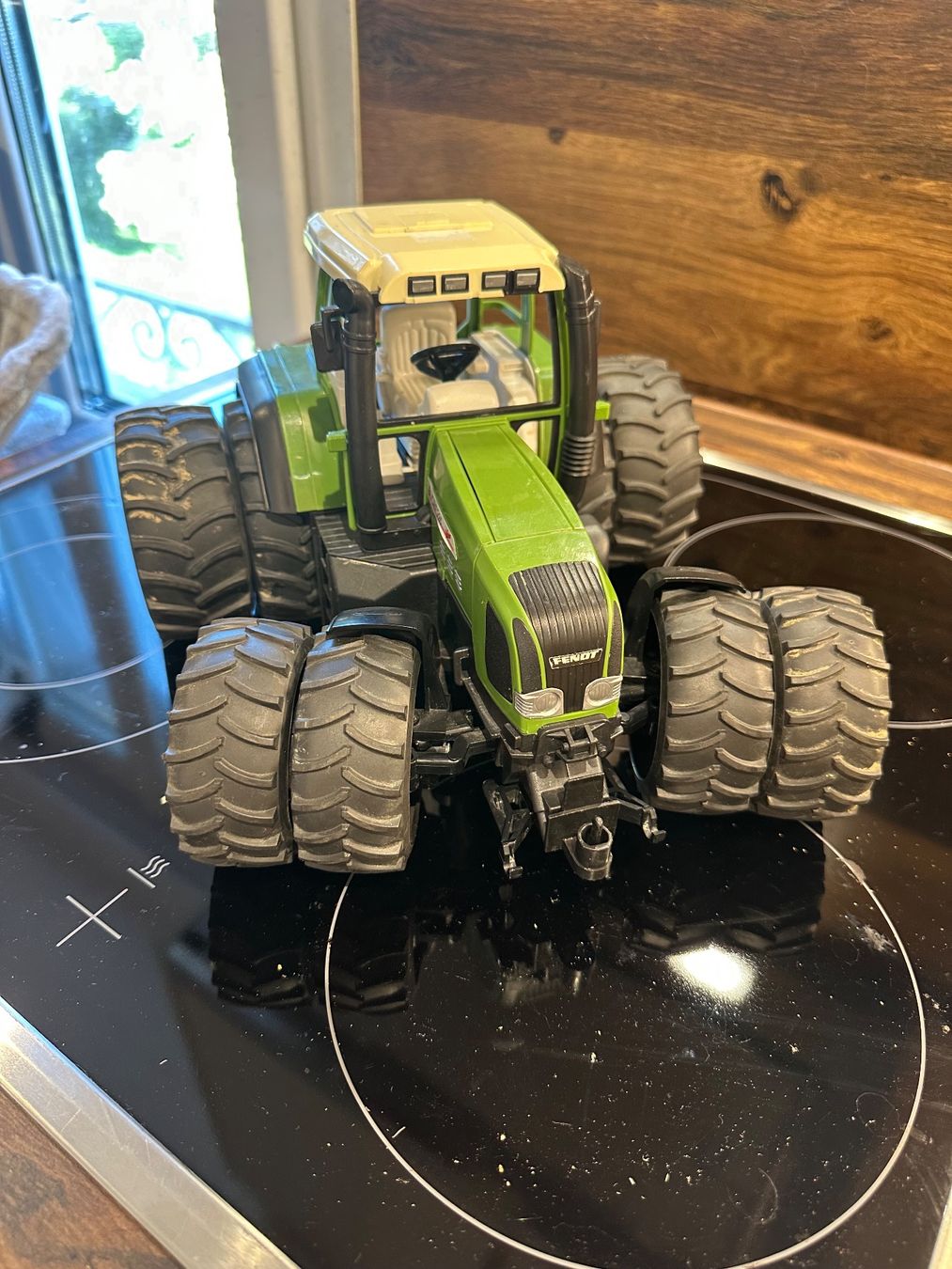 Bruder Giocattoli: Bruder: Fendt Traktor – Usato da Schaan venduto da Hermine2018