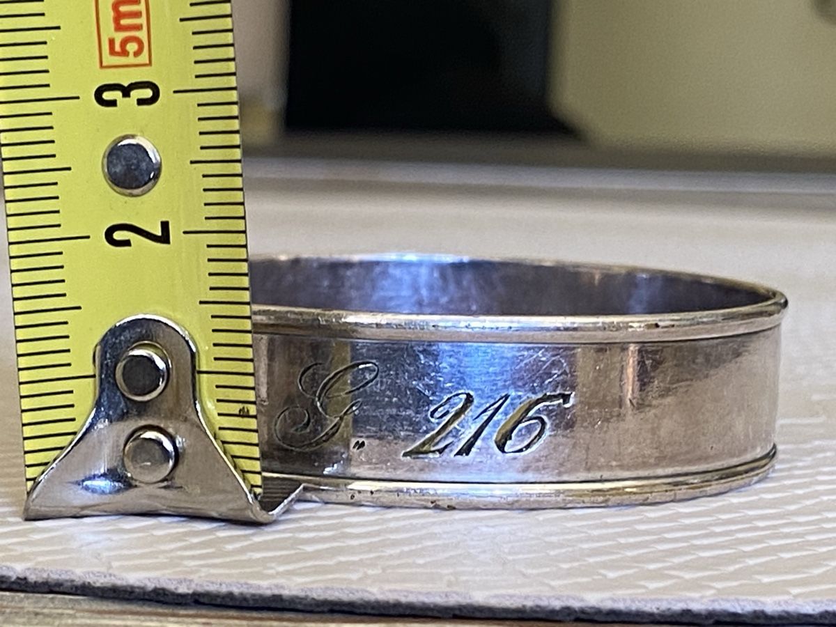 Christofle Sonstige Dekorationen & Accessoires: Serviette Ring Christofle Silber Grösse 4.8 cm mit Gravur – Gebraucht aus Düdingen von Reconflo 2