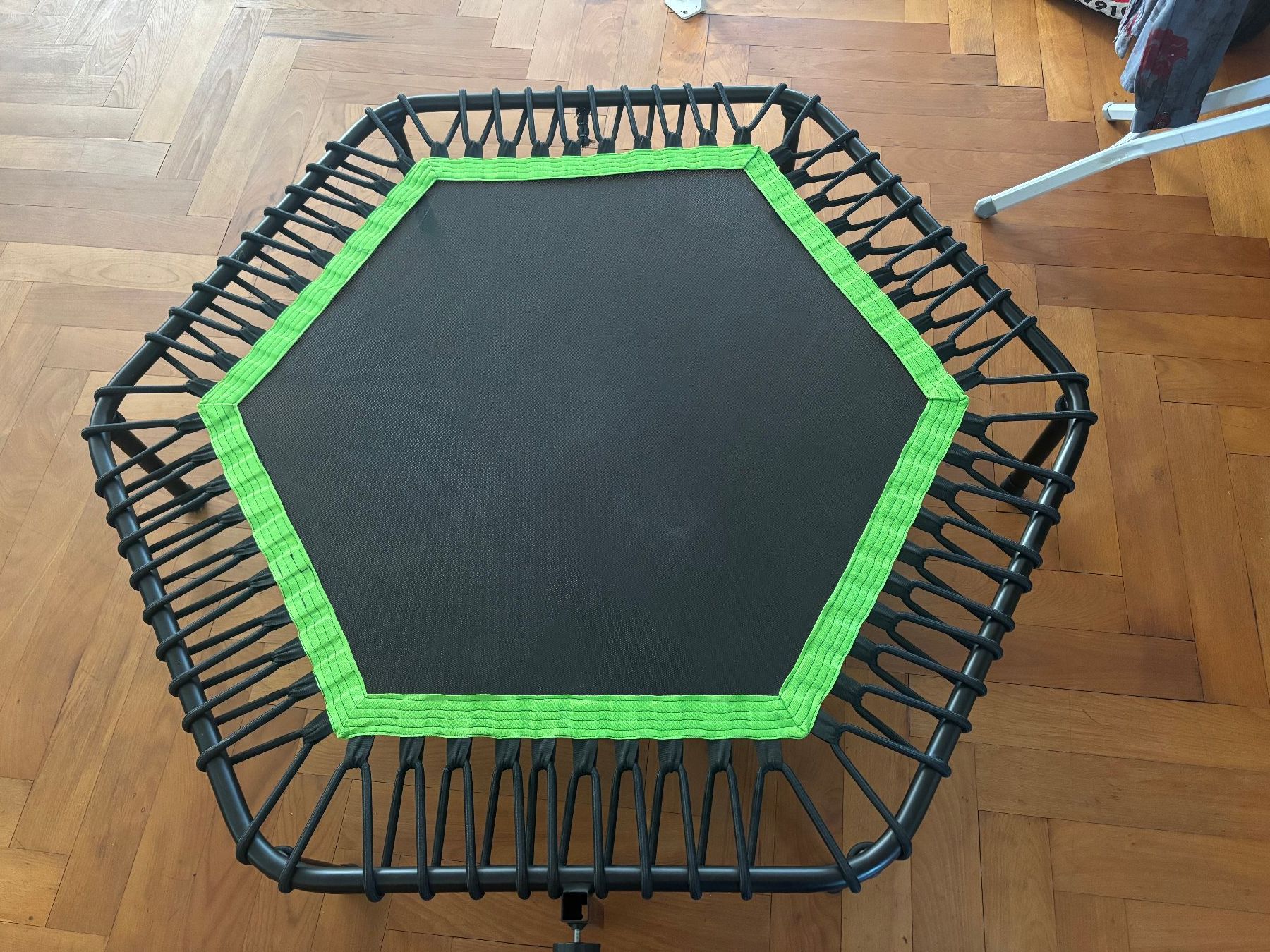 Trampolines: Trampolin Jumping Profi – D'occasion à Altnau par Mx23