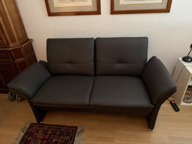 Sofas: Leder Sofa 2 Plätzer – Neu (gemäss Beschreibung) aus Nürensdorf von Flyer13