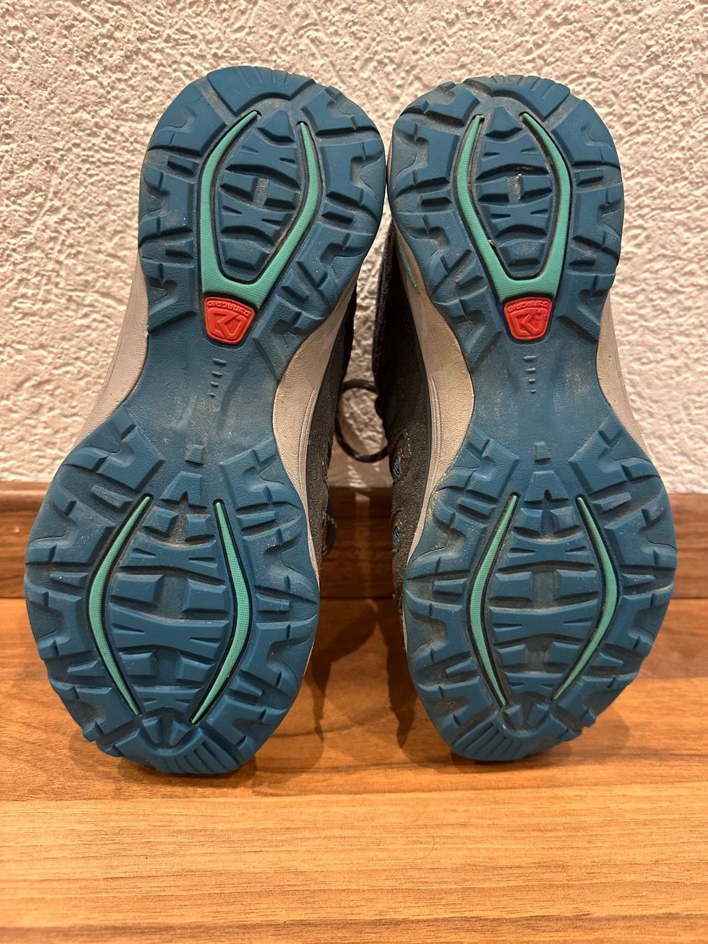 Trevolution Schuhe für Jungen: Trekking Schuhe Gr. 37 von Trevolution – Gebraucht aus Uster von q1w2e3 3
