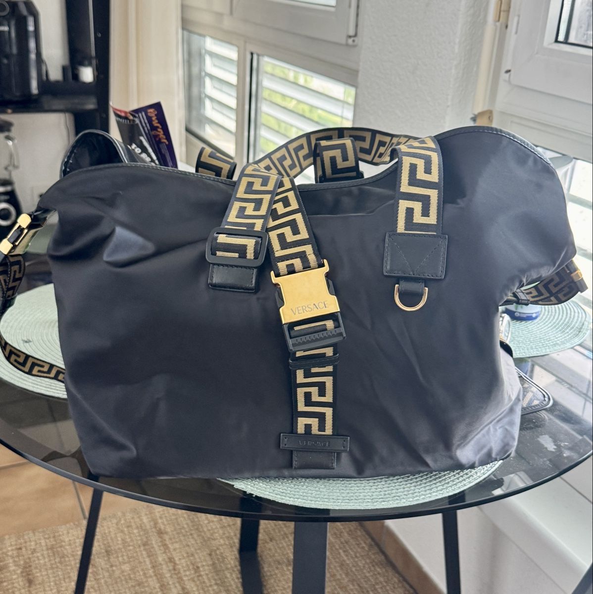 Versace Borse: Sac weekend Versace – Usato da Schlieren venduto da Zakram 3