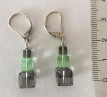 Boucles oreilles Ag & Swa. gris vert /  Ohrstecker Swarovski